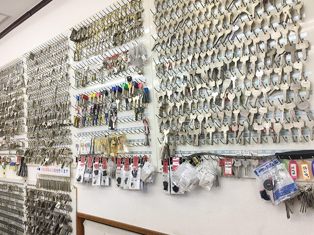 ブランクキーを豊富に取り揃えております