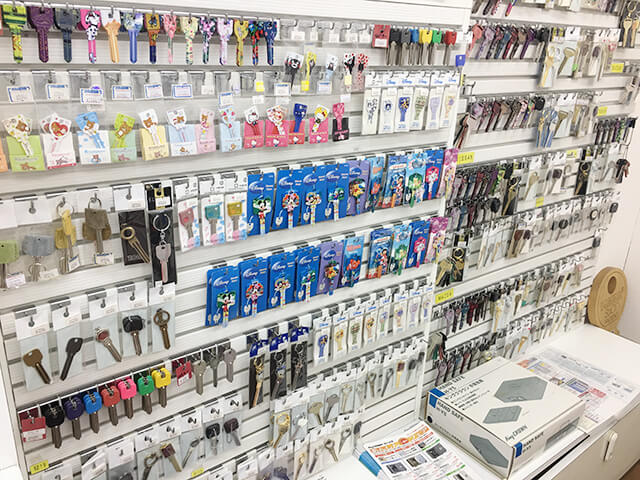 キーカバーやファッションキー等、店頭でご覧いただけます。